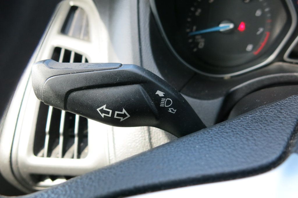 2014 Ford Focus 4dr Sedan SE - 23040925 - 61