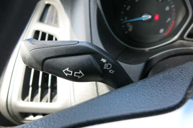 2014 Ford Focus 4dr Sedan SE - 23040925 - 61
