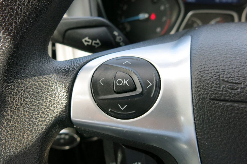 2014 Ford Focus 4dr Sedan SE - 23040925 - 63