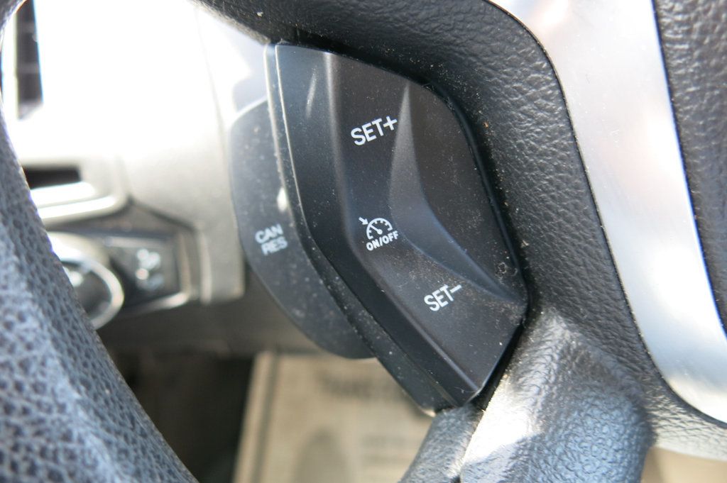 2014 Ford Focus 4dr Sedan SE - 23040925 - 65