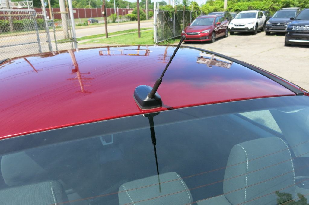 2014 Ford Focus 4dr Sedan SE - 23040925 - 76