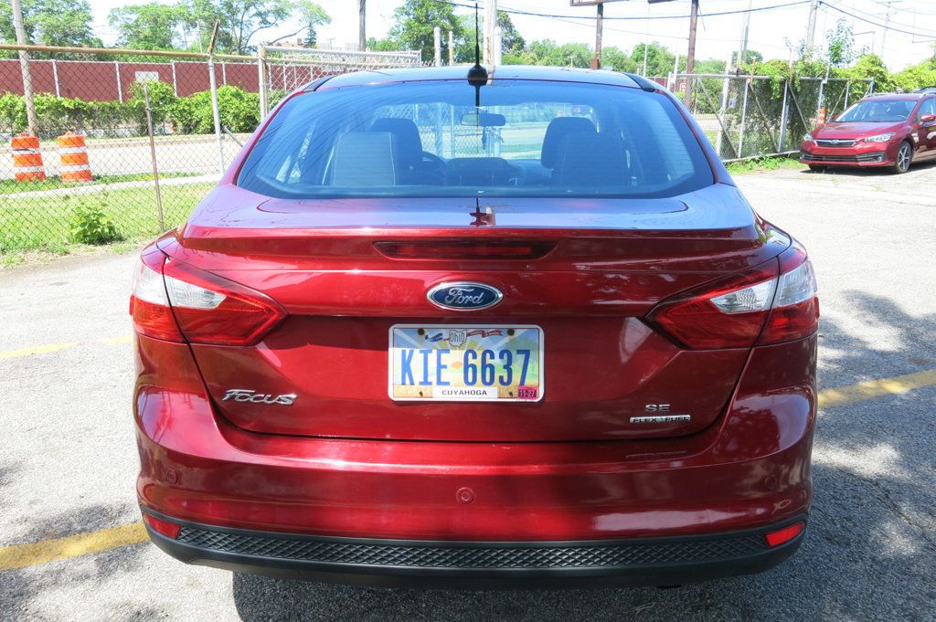 2014 Ford Focus 4dr Sedan SE - 23040925 - 7
