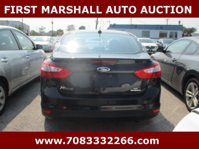 2014 Ford Focus 4dr Sedan SE - 22544551 - 3