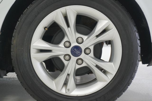 2014 Ford Focus 4dr Sedan SE - 22978493 - 20