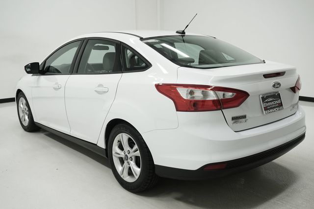 2014 Ford Focus 4dr Sedan SE - 22978493 - 5