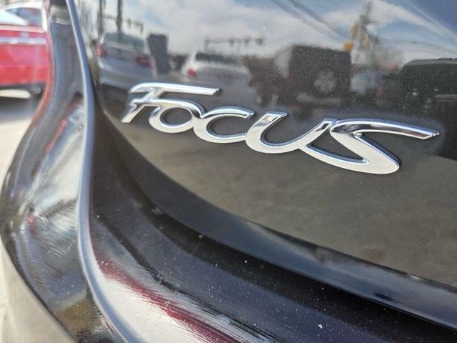 2014 Ford Focus 4dr Sedan SE - 23000589 - 18