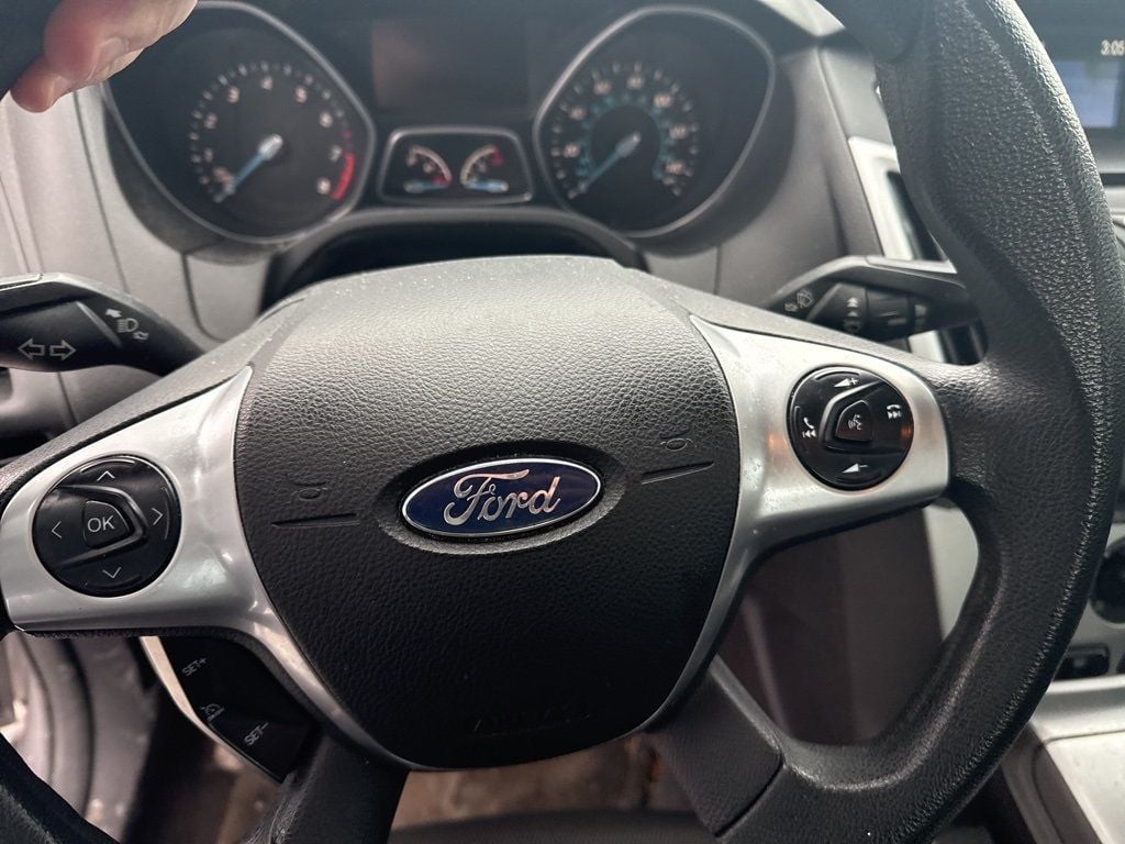 2014 Ford Focus 4dr Sedan SE - 22982966 - 9