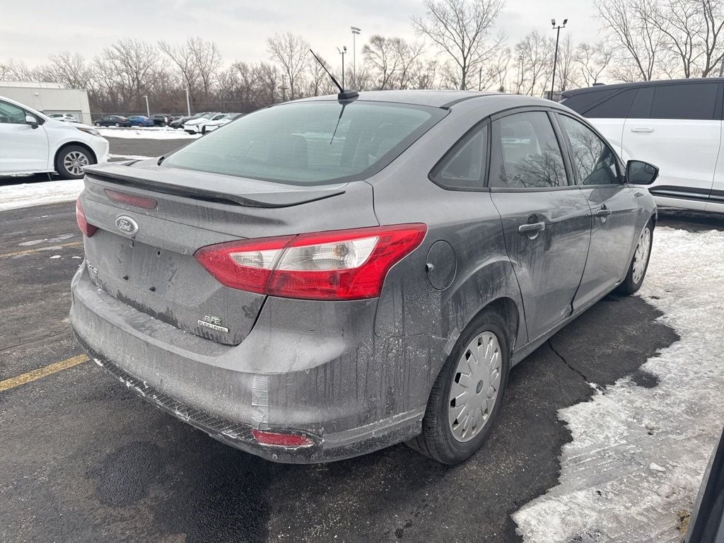 2014 Ford Focus 4dr Sedan SE - 22982966 - 3