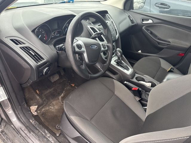 2014 Ford Focus 4dr Sedan SE - 22982966 - 6