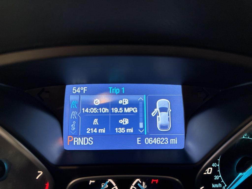 2014 Ford Focus 4dr Sedan SE - 22985694 - 14