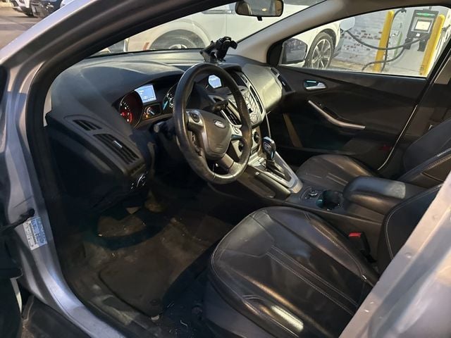 2014 Ford Focus 4dr Sedan SE - 22985694 - 6