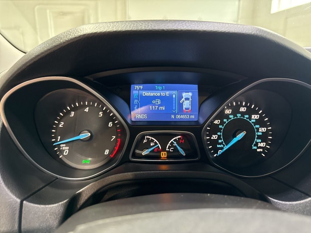 2014 Ford Focus 4dr Sedan SE - 23030235 - 14