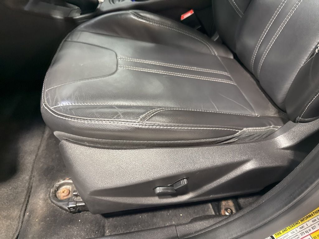 2014 Ford Focus 4dr Sedan SE - 23030235 - 23
