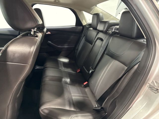 2014 Ford Focus 4dr Sedan SE - 23030235 - 29