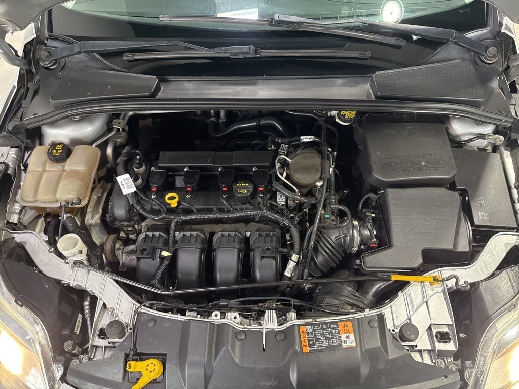 2014 Ford Focus 4dr Sedan SE - 23030235 - 41