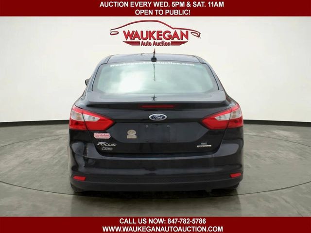 2014 Ford Focus 4dr Sedan SE - 23008688 - 3