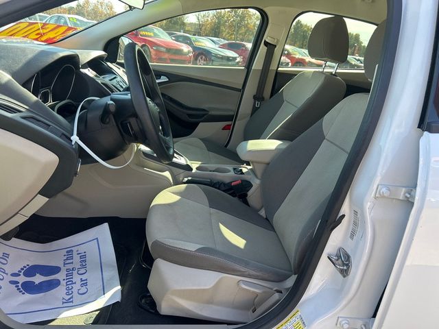 2014 Ford Focus 4dr Sedan SE - 22947750 - 7