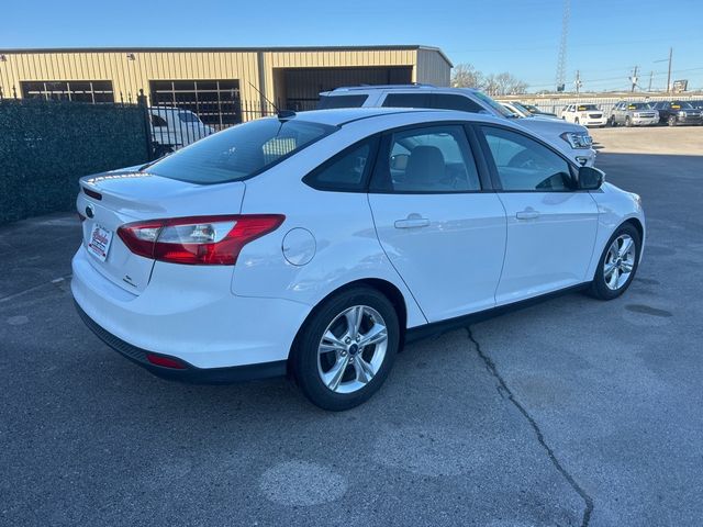 2014 Ford Focus 4dr Sedan SE - 22973416 - 3