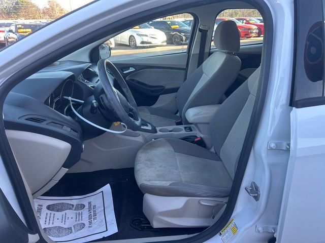 2014 Ford Focus 4dr Sedan SE - 22973416 - 7