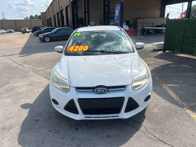 2014 Ford Focus 4dr Sedan SE - 23059463 - 1