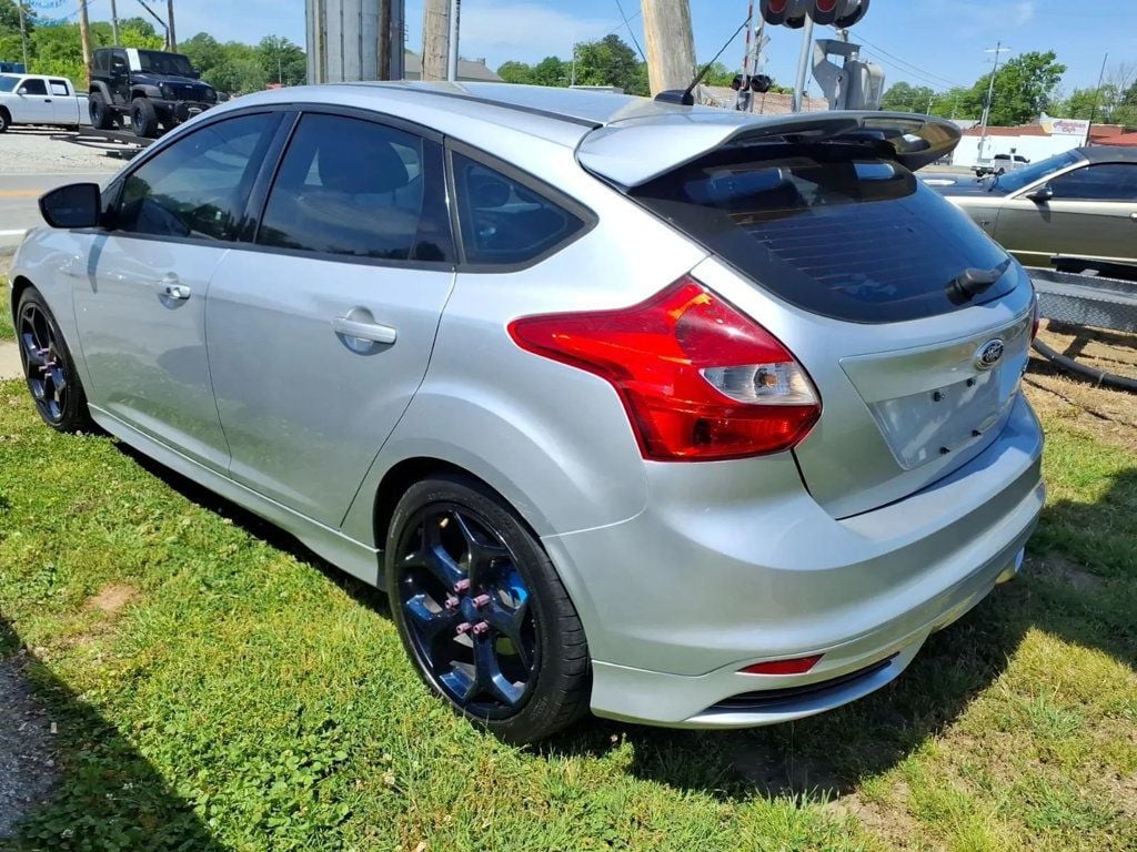 2014 Ford Focus 5dr Hatchback ST - 23037298 - 2