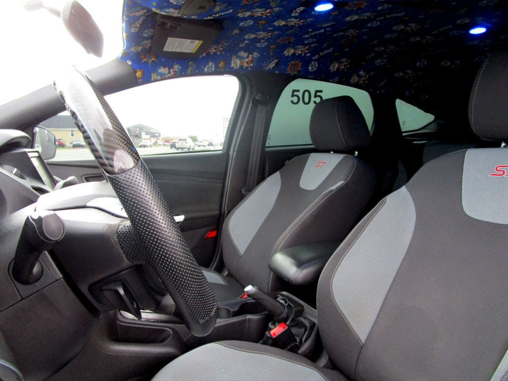 2014 Ford Focus 5dr Hatchback ST - 22400235 - 11