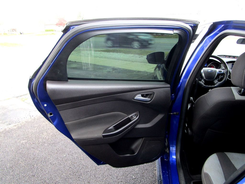 2014 Ford Focus 5dr Hatchback ST - 22400235 - 24