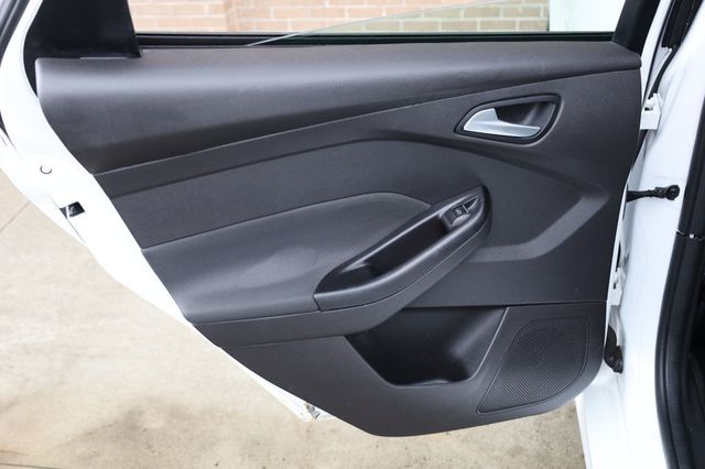 2014 Ford Focus 5dr Hatchback ST - 22970725 - 14