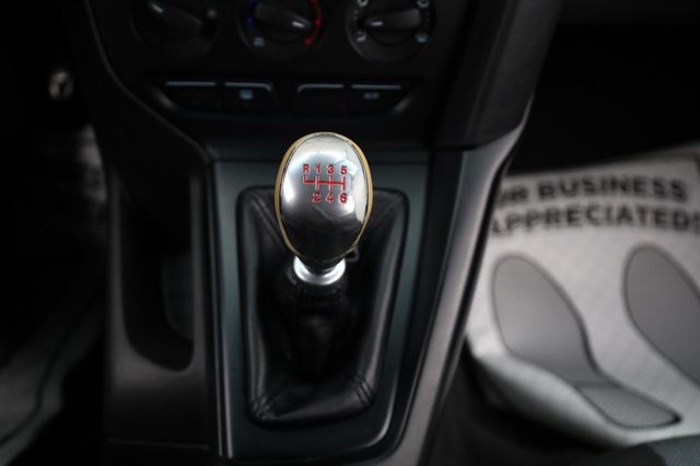 2014 Ford Focus 5dr Hatchback ST - 22970725 - 36