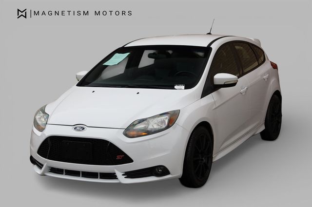 2014 Ford Focus 5dr Hatchback ST - 22970725 - 3