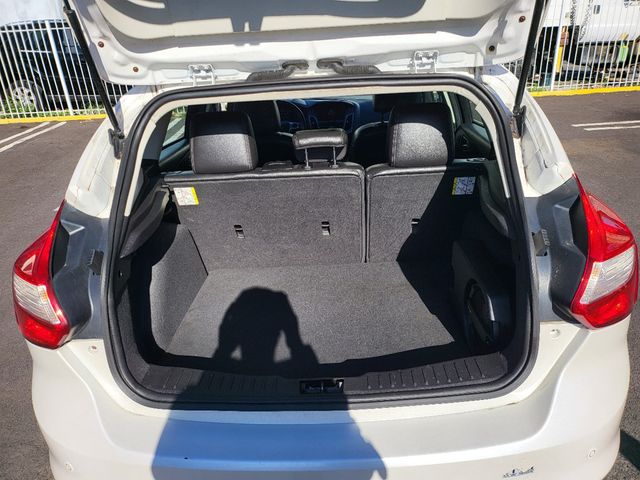 2014 Ford Focus 5dr Hatchback Titanium - 22973738 - 12