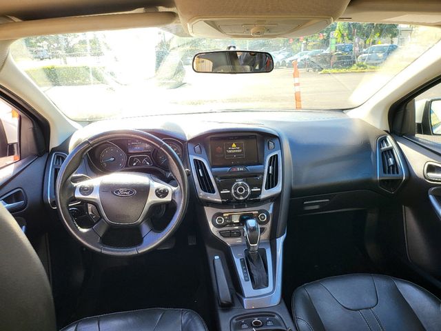 2014 Ford Focus 5dr Hatchback Titanium - 22973738 - 8