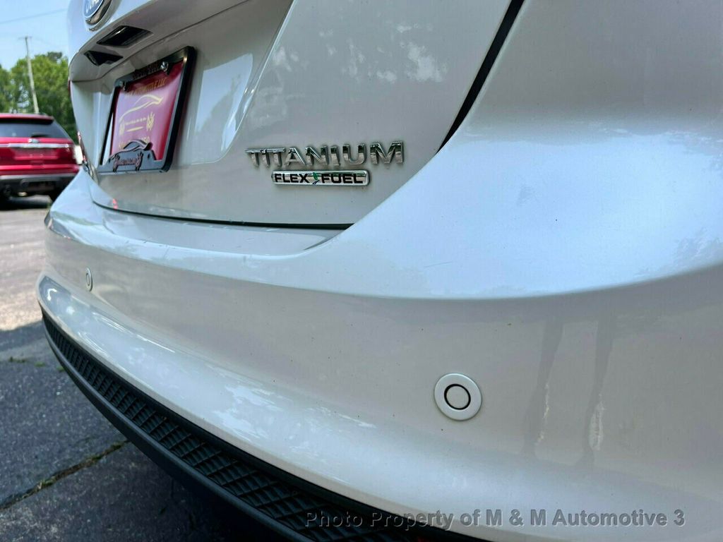 2014 Ford Focus 5dr Hatchback Titanium ** 1 owner ** - 21940259 - 23