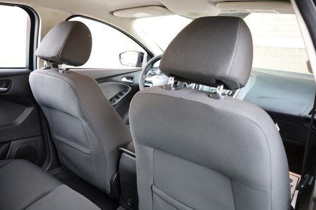 2014 Ford Focus SE - 23050872 - 20