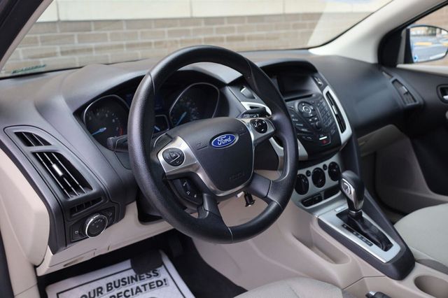 2014 Ford Focus SE - 23074050 - 15
