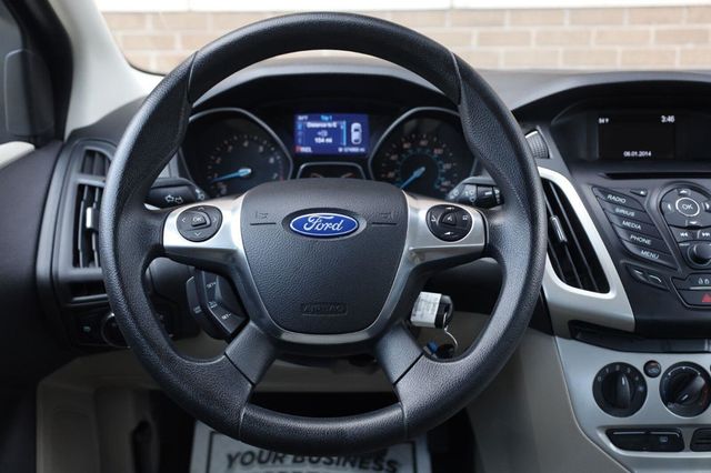 2014 Ford Focus SE - 23074050 - 29