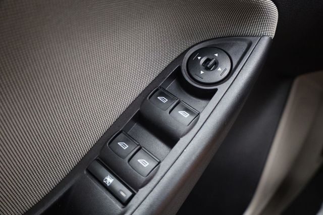 2014 Ford Focus SE - 23074050 - 33