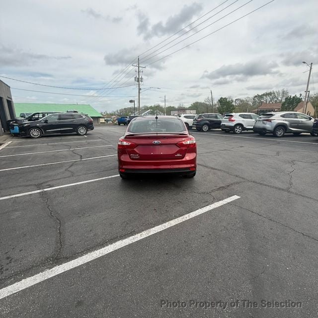 2014 Ford Focus SE W/EQUIPMENT GROUP 201A & LEATHER TRIMMED INTERIOR  - 23007098 - 11