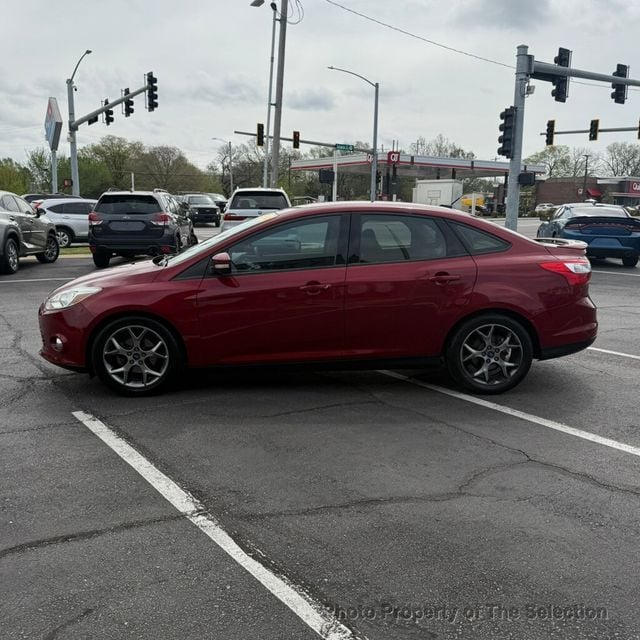 2014 Ford Focus SE W/EQUIPMENT GROUP 201A & LEATHER TRIMMED INTERIOR  - 23007098 - 8