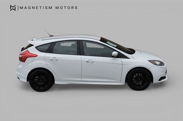 2014 Ford Focus ST - 23054000 - 1