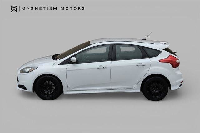 2014 Ford Focus ST - 23054000 - 2