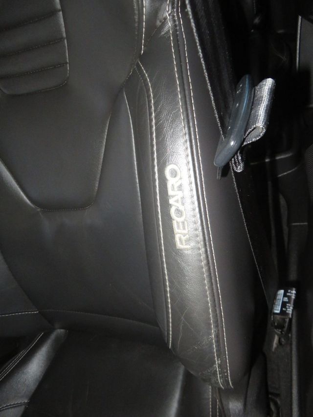 2014 Ford Focus ST FOCUS 4DR HATCHBACK EXTRA CLEAM 2.0 2 OWNER RECARO SEATS  - 23010976 - 20