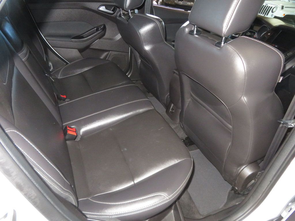 2014 Ford Focus ST FOCUS 4DR HATCHBACK EXTRA CLEAM 2.0 2 OWNER RECARO SEATS  - 23010976 - 28