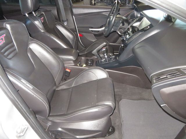 2014 Ford Focus ST FOCUS 4DR HATCHBACK EXTRA CLEAM 2.0 2 OWNER RECARO SEATS  - 23010976 - 31