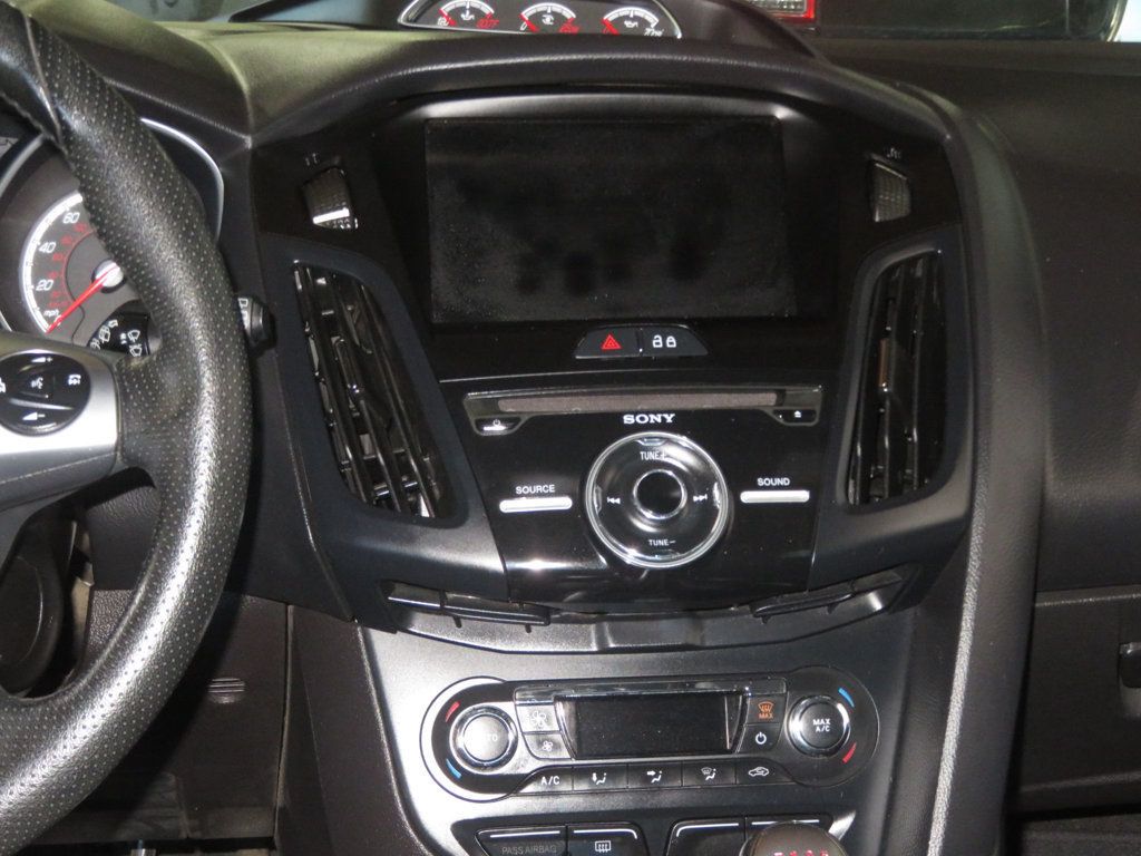 2014 Ford Focus ST FOCUS 4DR HATCHBACK EXTRA CLEAM 2.0 2 OWNER RECARO SEATS  - 23010976 - 36