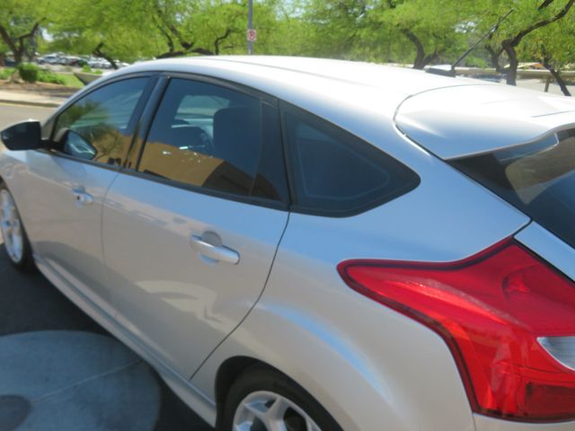 2014 Ford Focus ST FOCUS 4DR HATCHBACK EXTRA CLEAM 2.0 2 OWNER RECARO SEATS  - 23010976 - 6