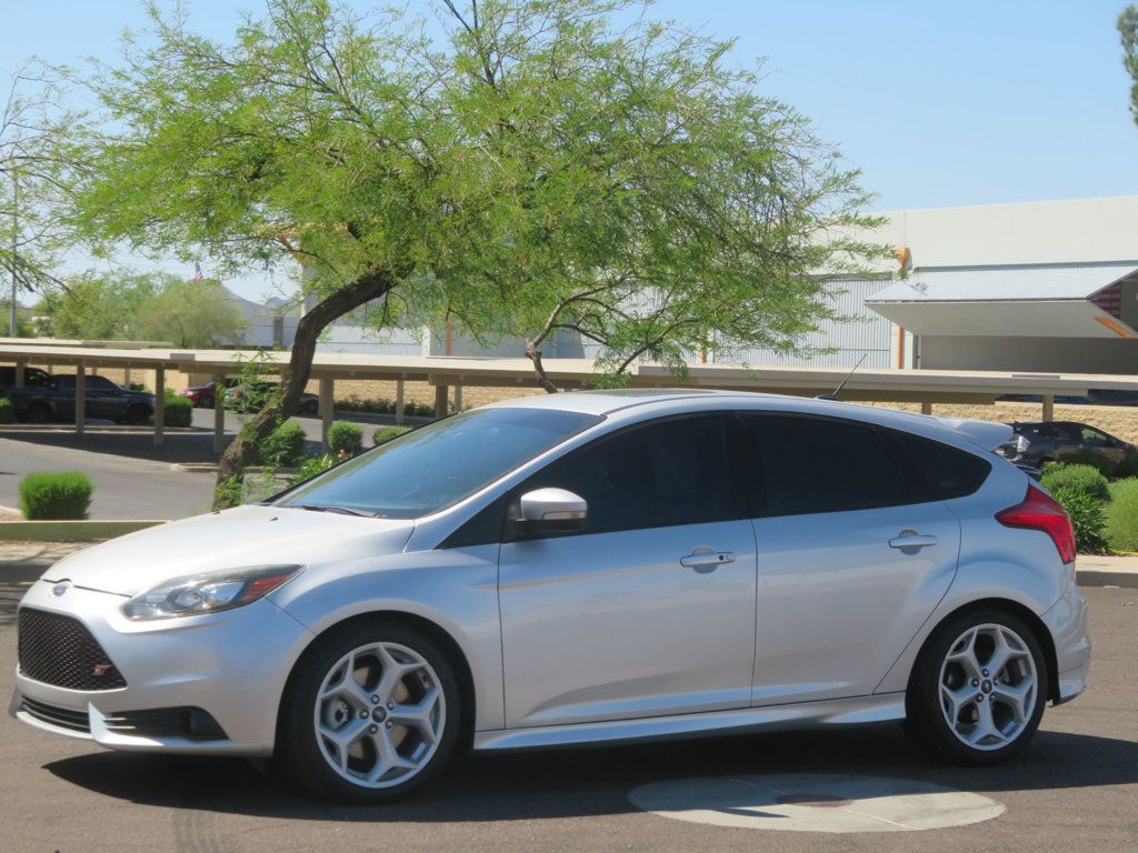 2014 Ford Focus ST FOCUS 4DR HATCHBACK EXTRA CLEAN 2.0 2 OWNER RECARO SEATS  - 23010976 | Video 1