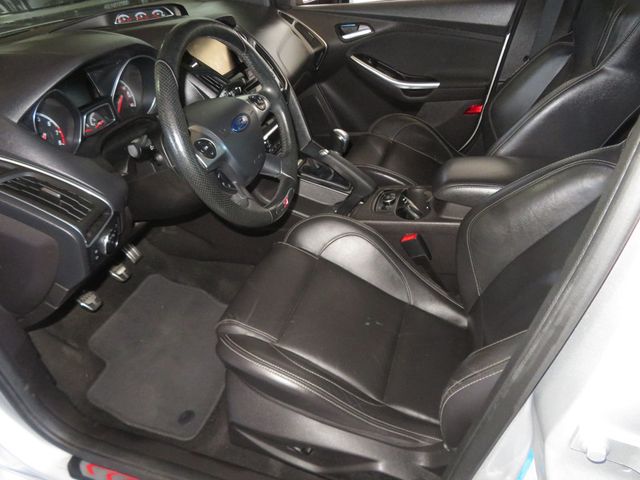 2014 Ford Focus ST FOCUS 4DR HATCHBACK EXTRA CLEAN 2.0 2 OWNER RECARO SEATS  - 23010976 - 17