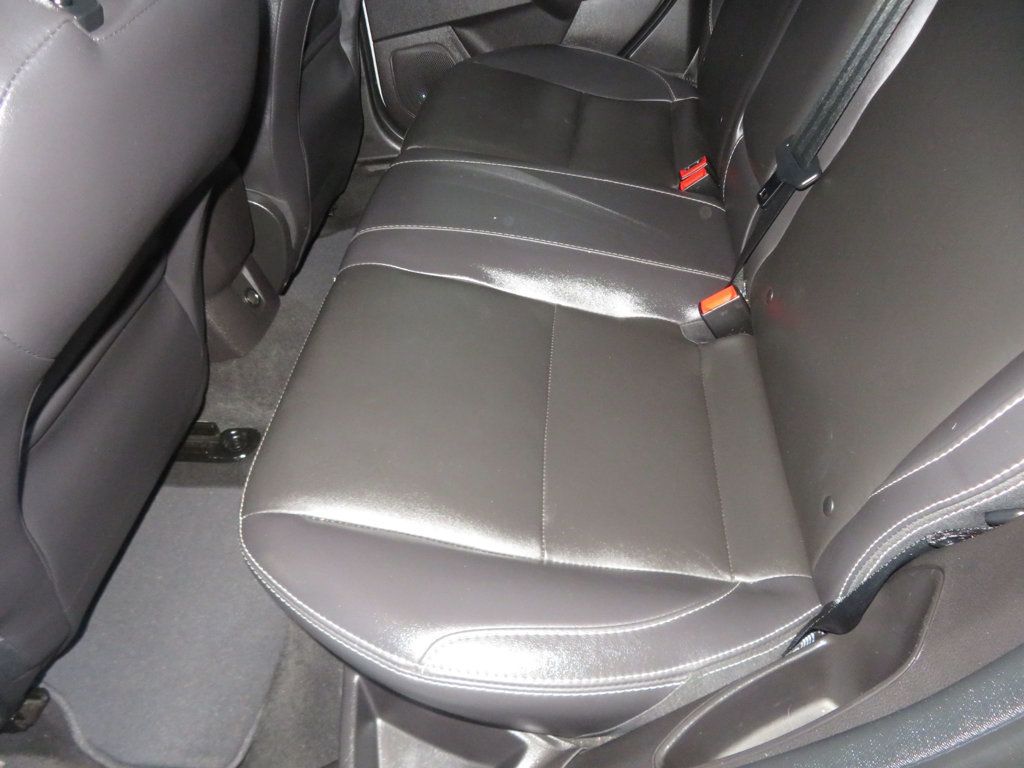 2014 Ford Focus ST FOCUS 4DR HATCHBACK EXTRA CLEAN 2.0 2 OWNER RECARO SEATS  - 23010976 - 23