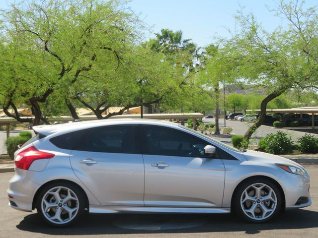 2014 Ford Focus ST FOCUS 4DR HATCHBACK EXTRA CLEAN 2.0 2 OWNER RECARO SEATS  - 23010976 - 2